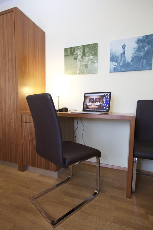 Hotel & Konditorei May Neufeld an der Leitha Zewnętrze zdjęcie